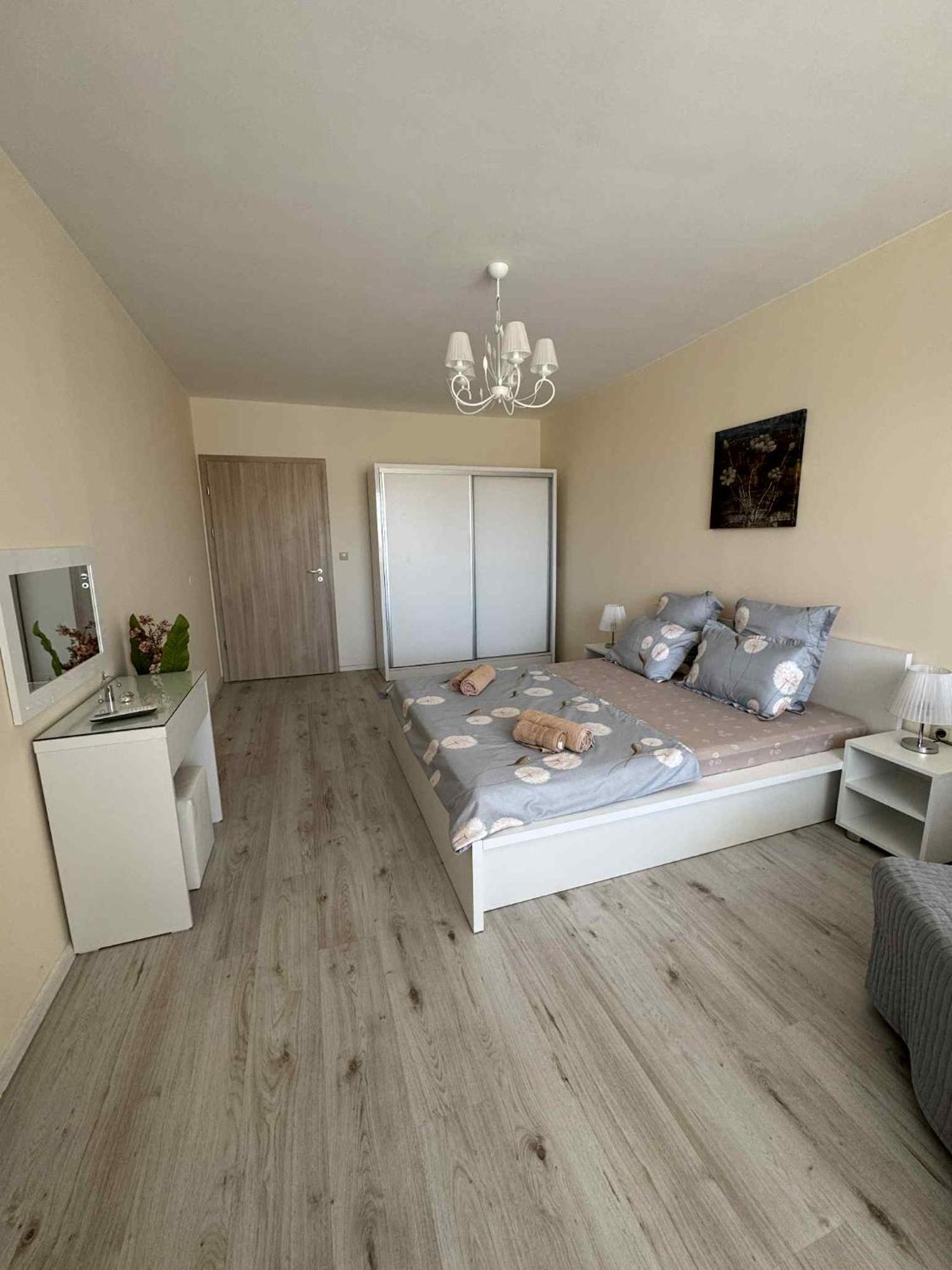 South Bay 2 Daire Varna